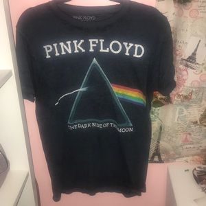 Pink Floyd shirt